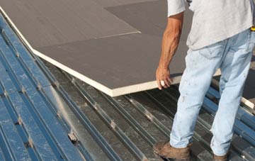 benefits of insulating Congl Y Wal flat roofing